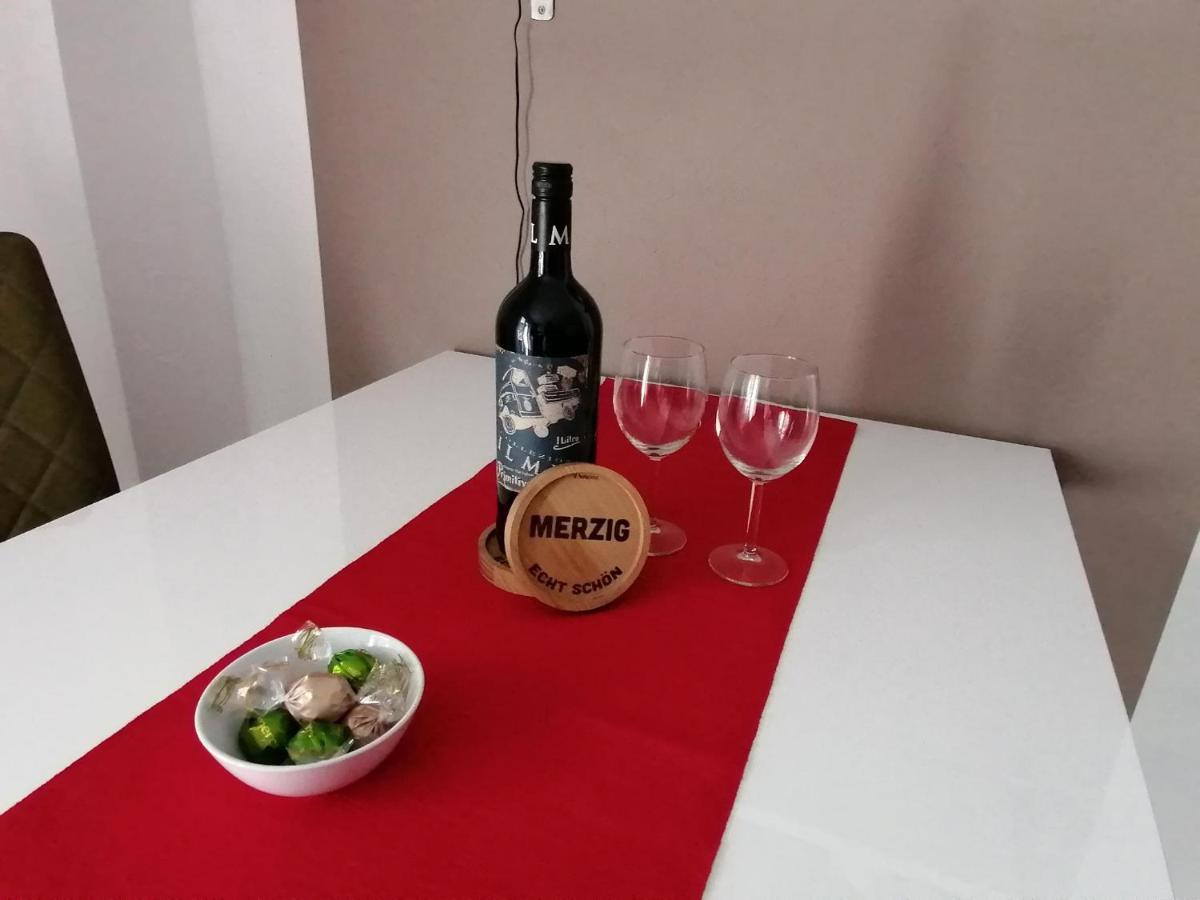 Ferienwohnung Am Wolfsweg Merzig Luaran gambar